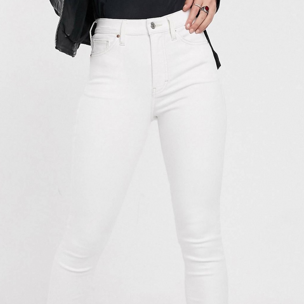Jamie Jeans- skinny leg white denim jeans